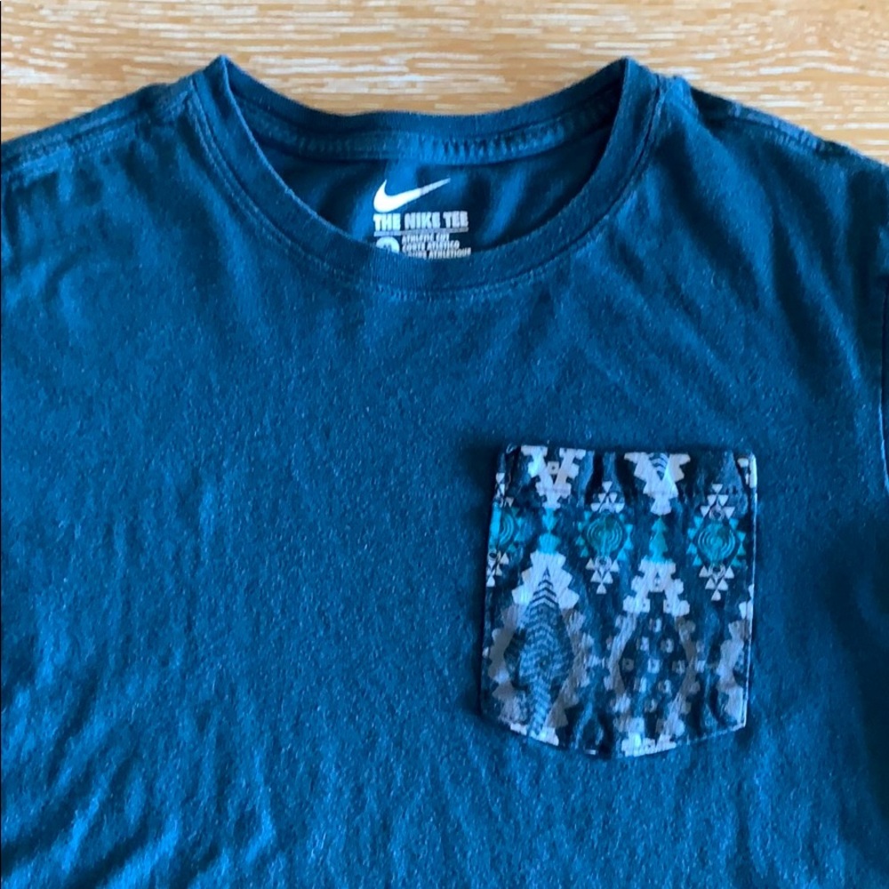 Nike T-shirt